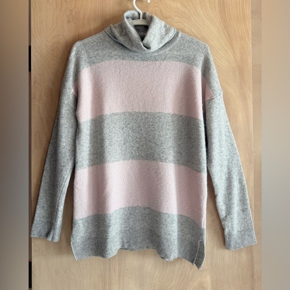 Benedetta B. Sweaters - Benedetta B Italy Gray Pink Cowl Neck Wool Blend Sweater Tunic M-L